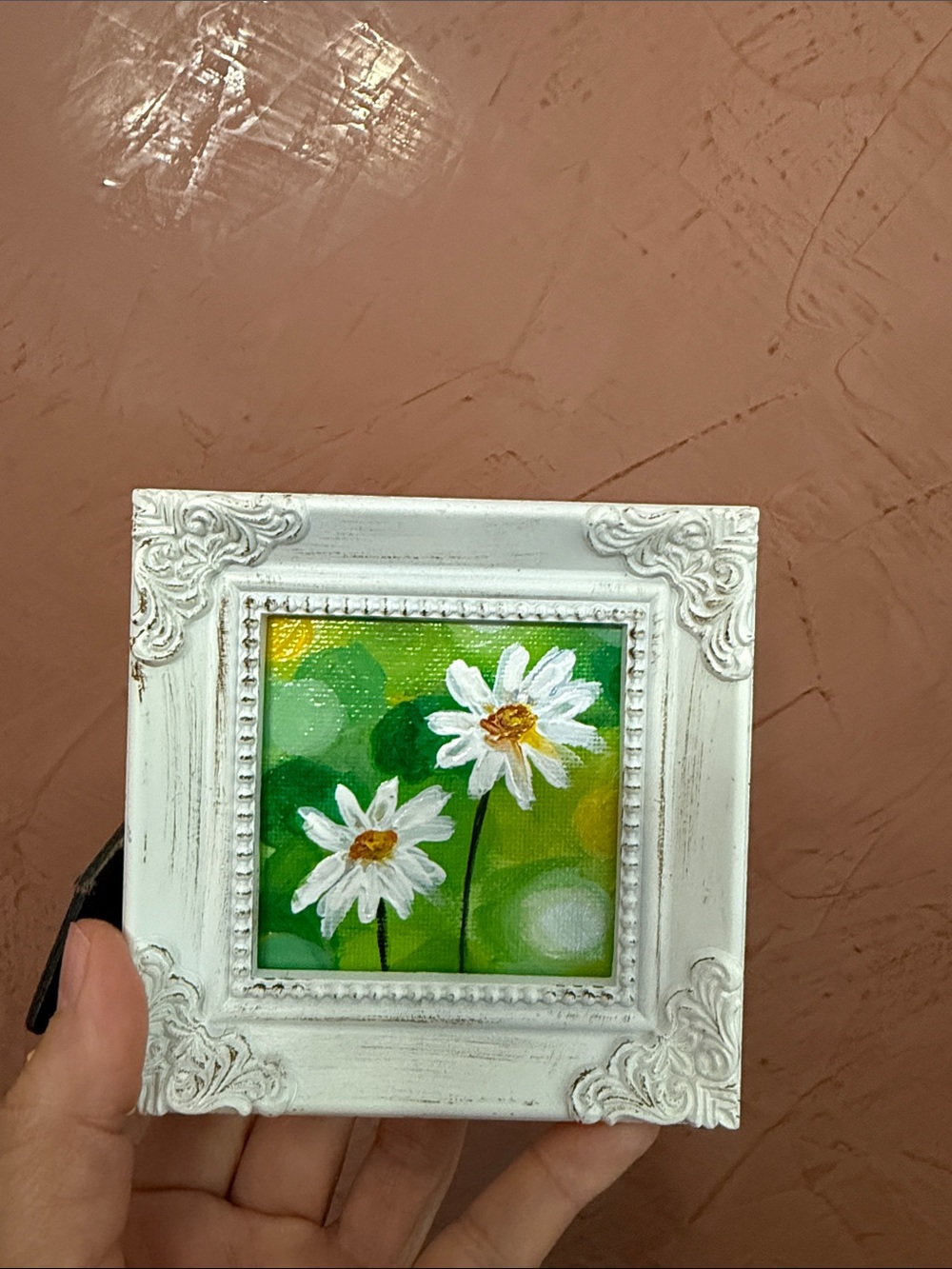White Daisy Mini Canvas Wall Art (White Frame)